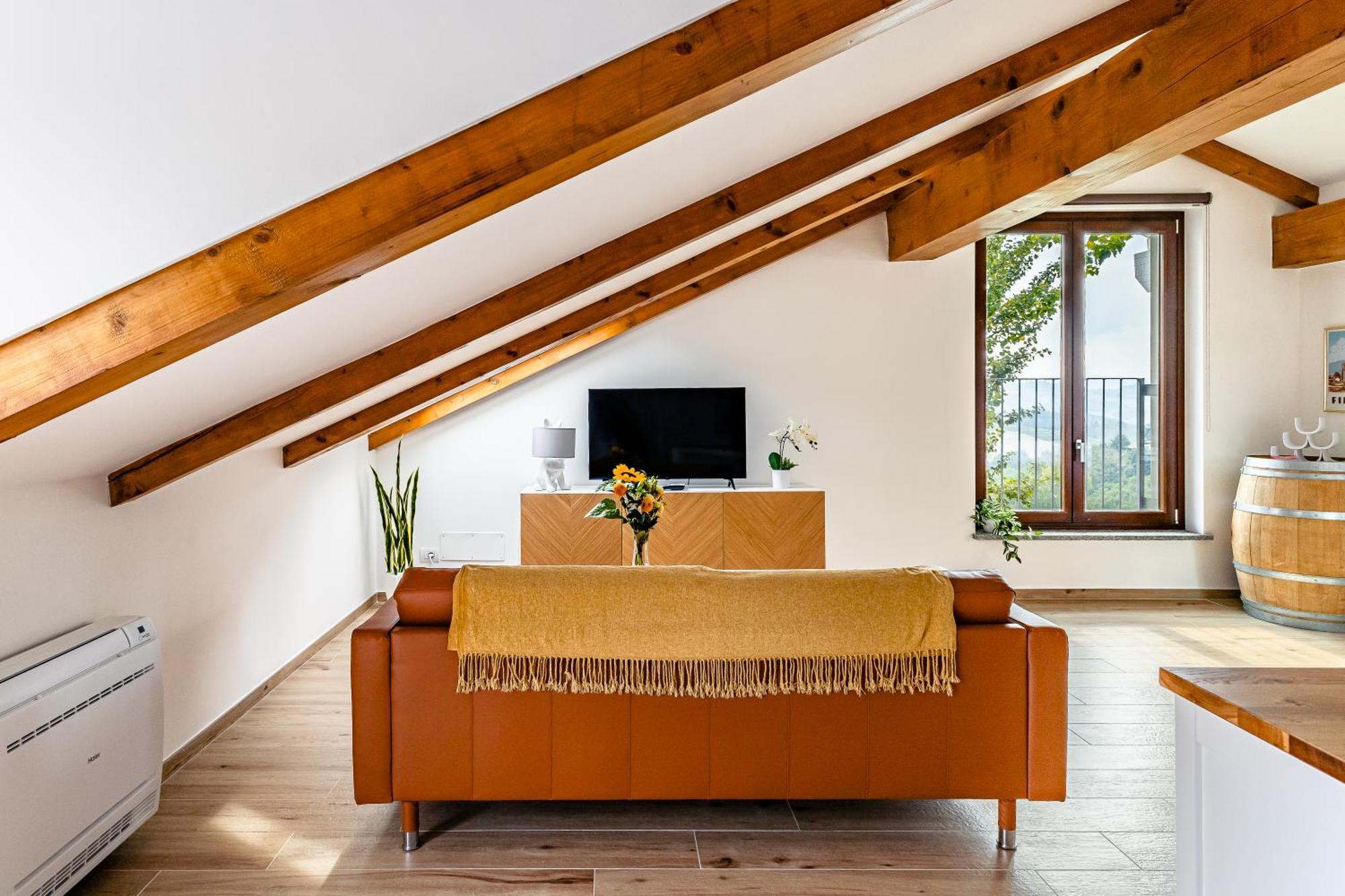 Hotel Charming Barolo Wine Loft Monforte dʼAlba Exteriér fotografie